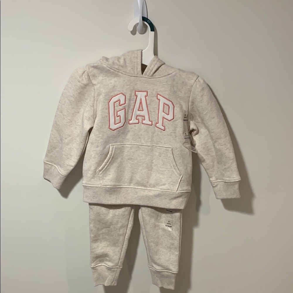 GAP Beige Hoodie and Joggers with Pink Logo